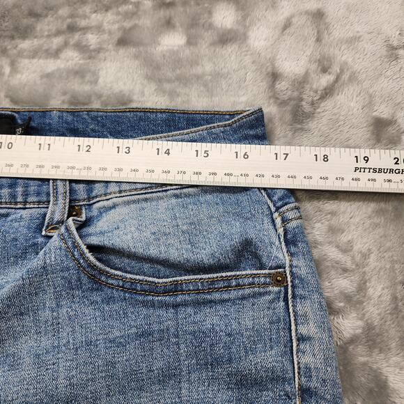 RSQ Jeans Mens 33X30 Blue Distressed Relaxed Taper Leg Stretch Denim Casual - Picture 10 of 14